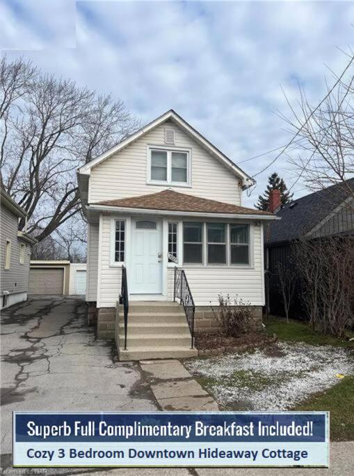 Cozy 3 Bedroom Downtown Cottage With Complimentary Breakfast Delivered Daily To The Rental Niagara Falls Exterior foto